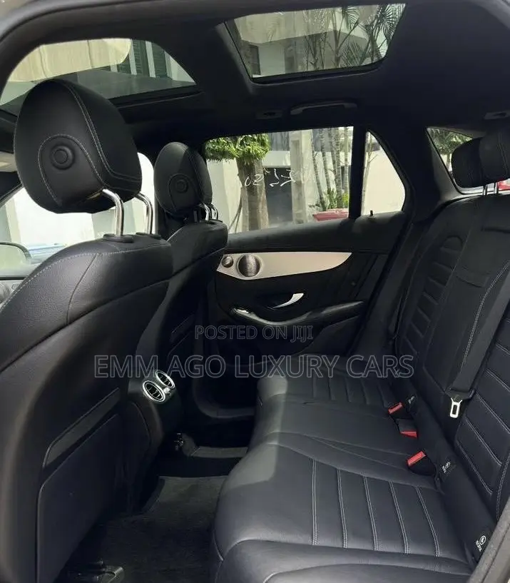Mercedes-Benz GLC-Class 2019 Red