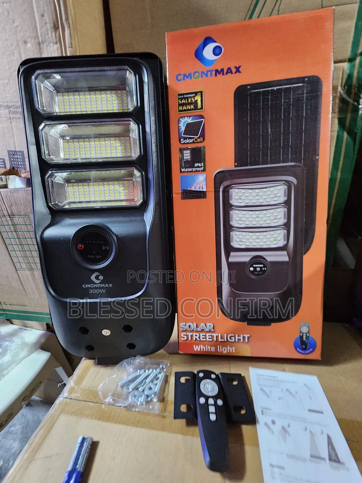Powerful 300w Solar Led Light With Remote