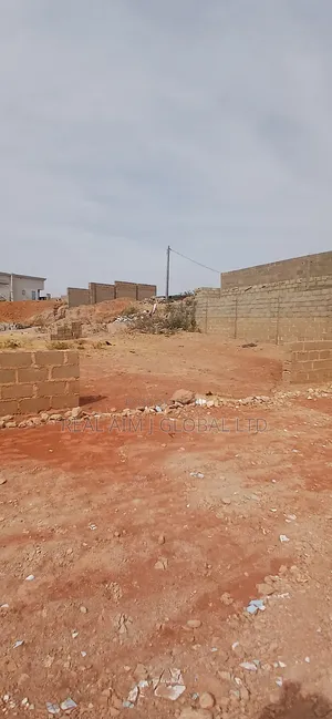 Great Location 1 and Half Plots in Rayfield Gold and Base Jos South