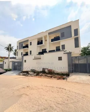 4bdrm Duplex in Obanikoro for sale