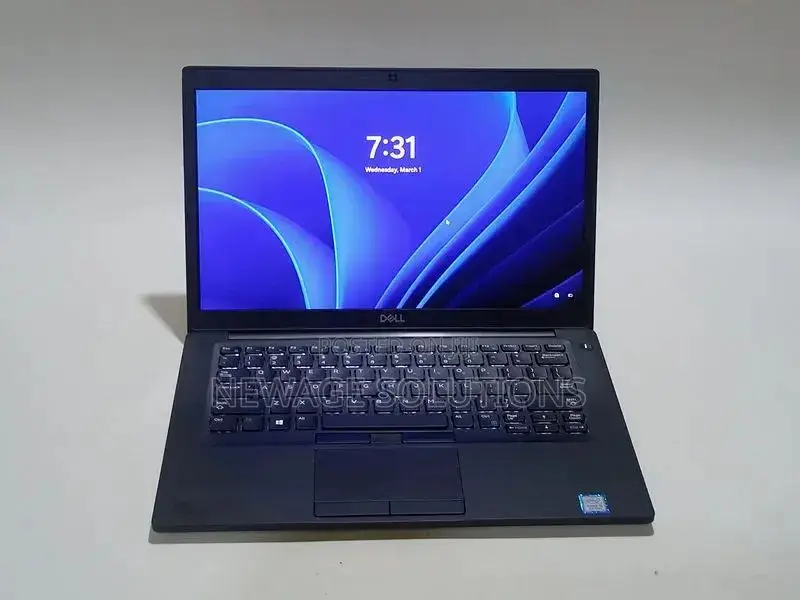 Laptop Dell Latitude 5400 16GB Intel Core i7 SSD 512GB