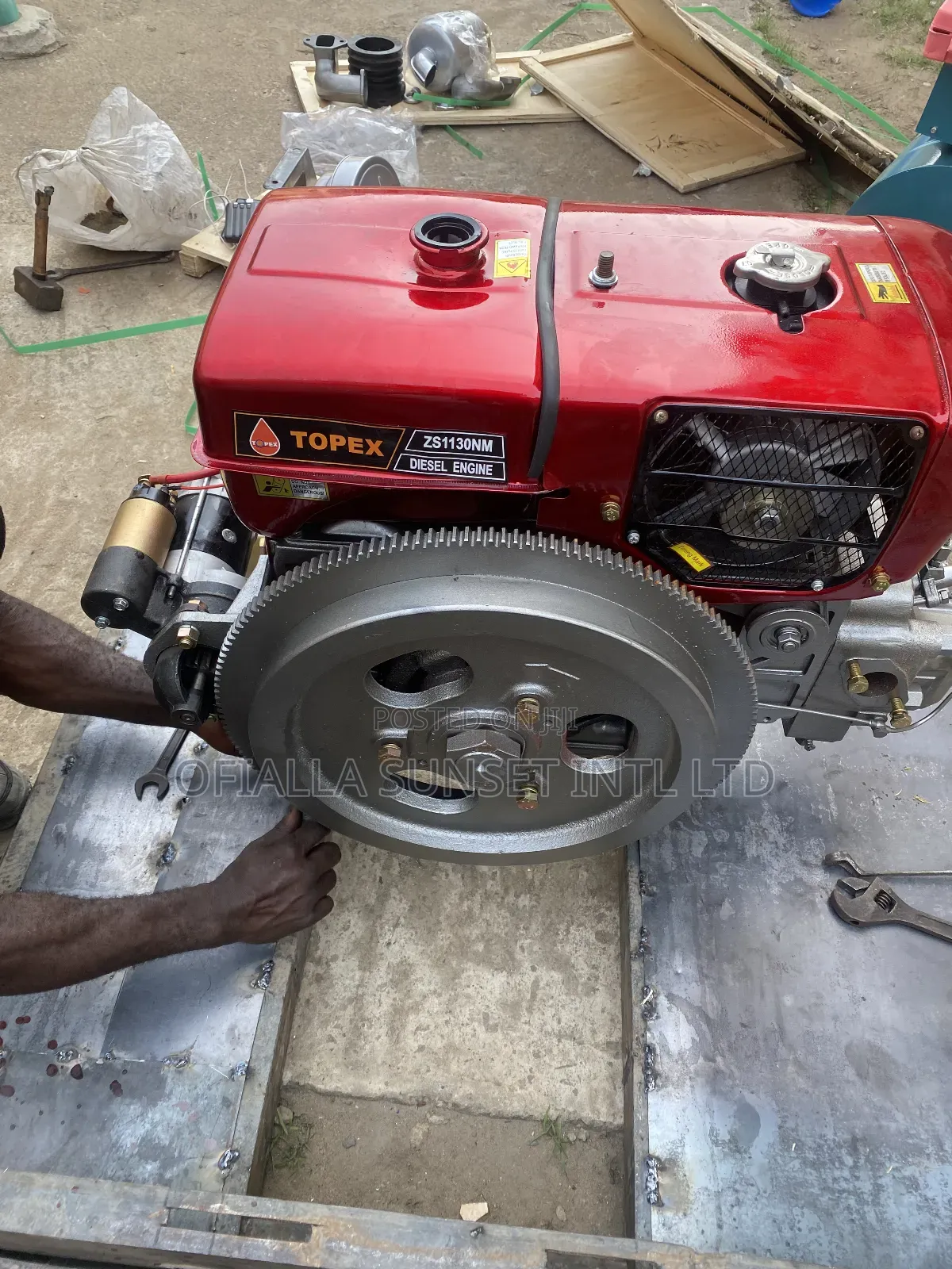 1130 Topex Generator Engin