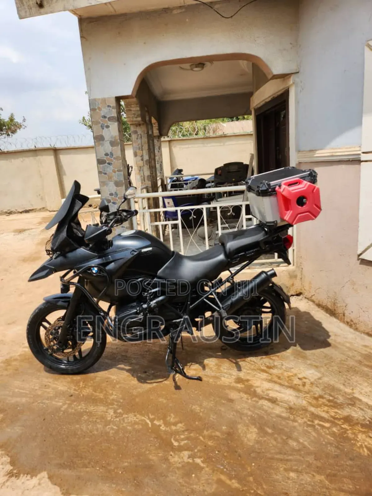 BMW 1200 2012 Black