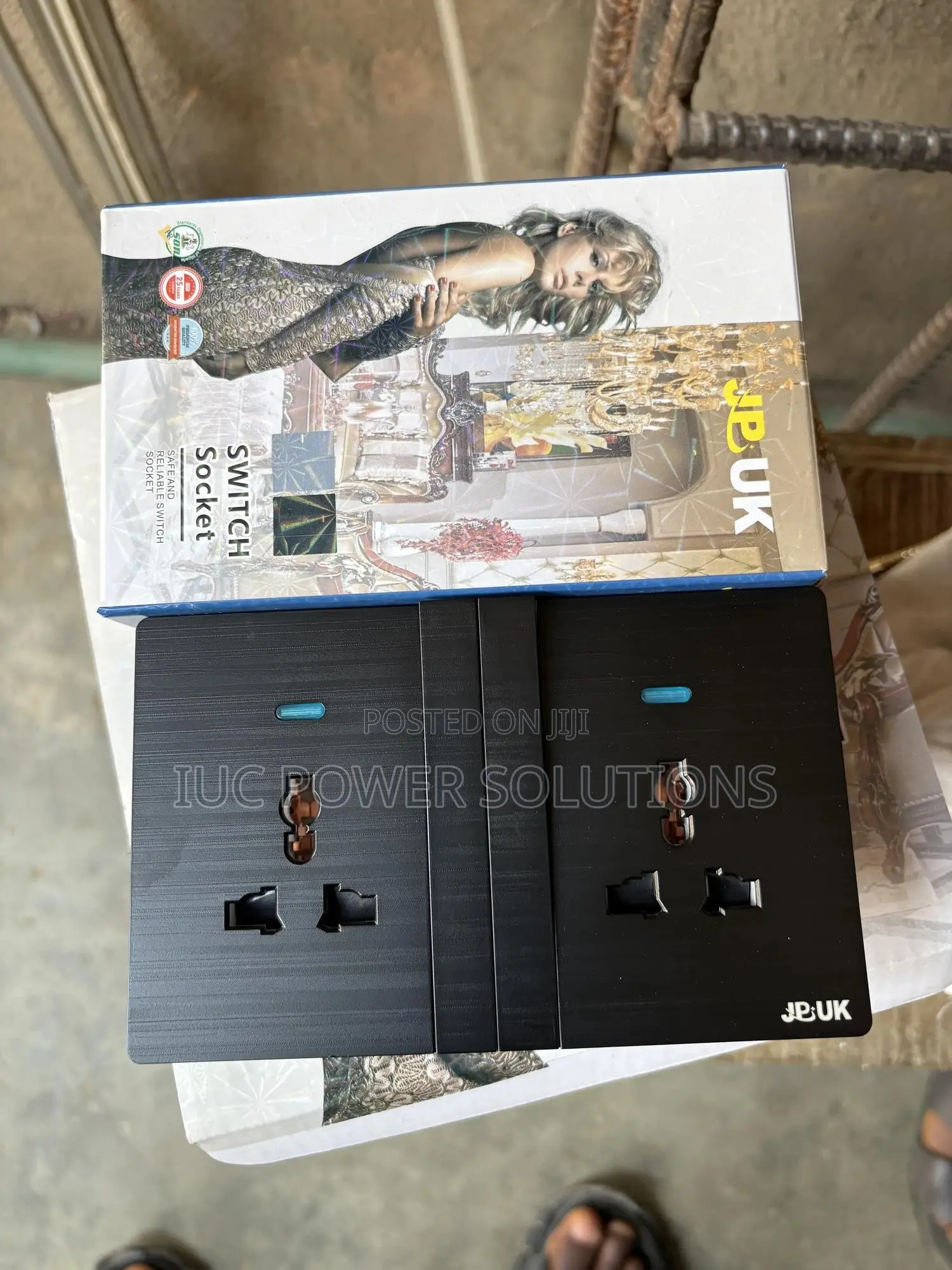 Black Socket And Switches 13amp Double