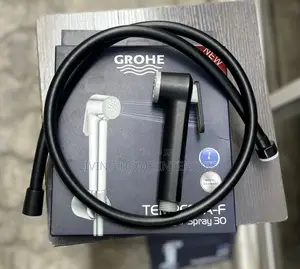Black Grohe Bum Wash