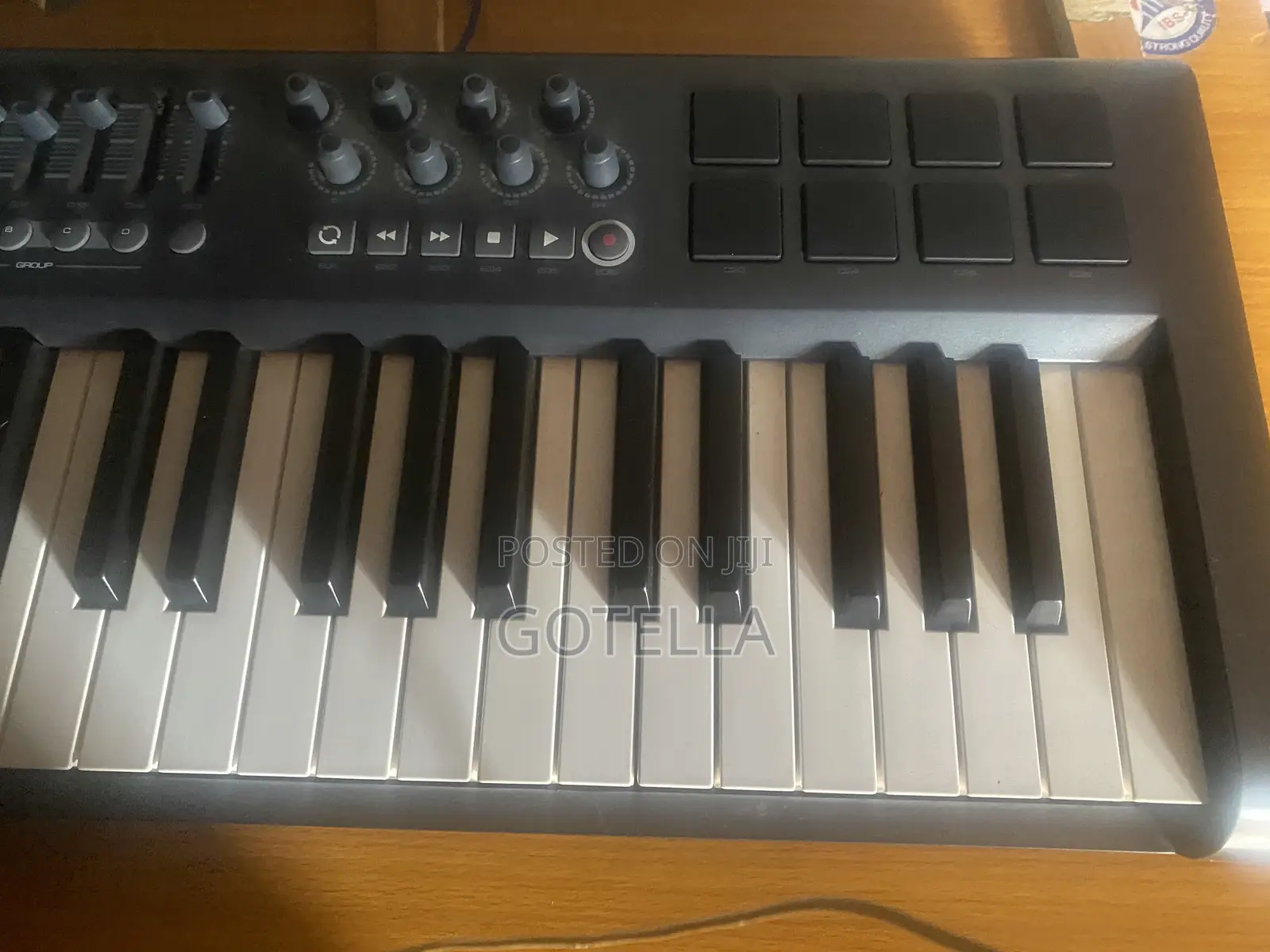 Oxygen Studio Keyboard for Giveaway