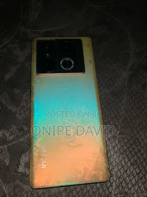 Infinix Note 40 Pro 5G 256 GB Gold