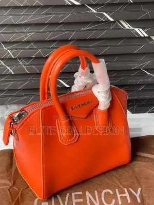 Luxury Givenchy Handbag Fully Boxed Medium Size