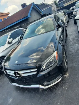 Mercedes-Benz C400 2016 Black