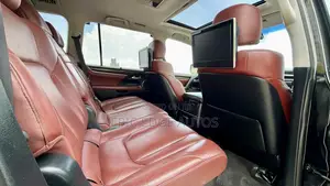 Lexus LX 570 AWD 2017 Black