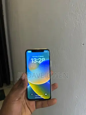 New Apple iPhone X 64 GB White