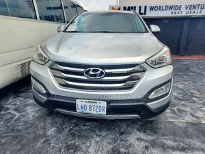 Hyundai Santa Fe 2016 Gray