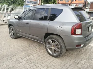 Jeep Compass Limited 2011 Gray