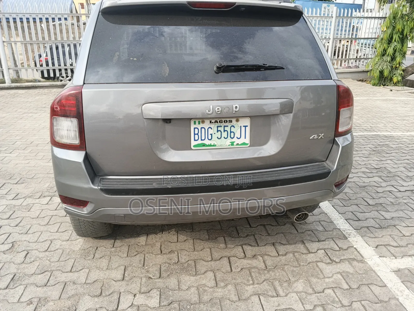 Jeep Compass Limited 2011 Gray