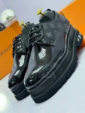 Copra Shoe