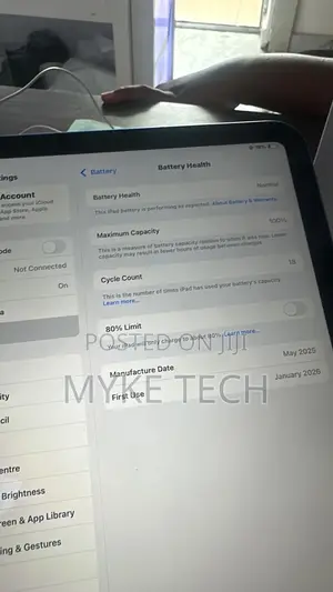 Apple iPad (2025) 128 GB Blue