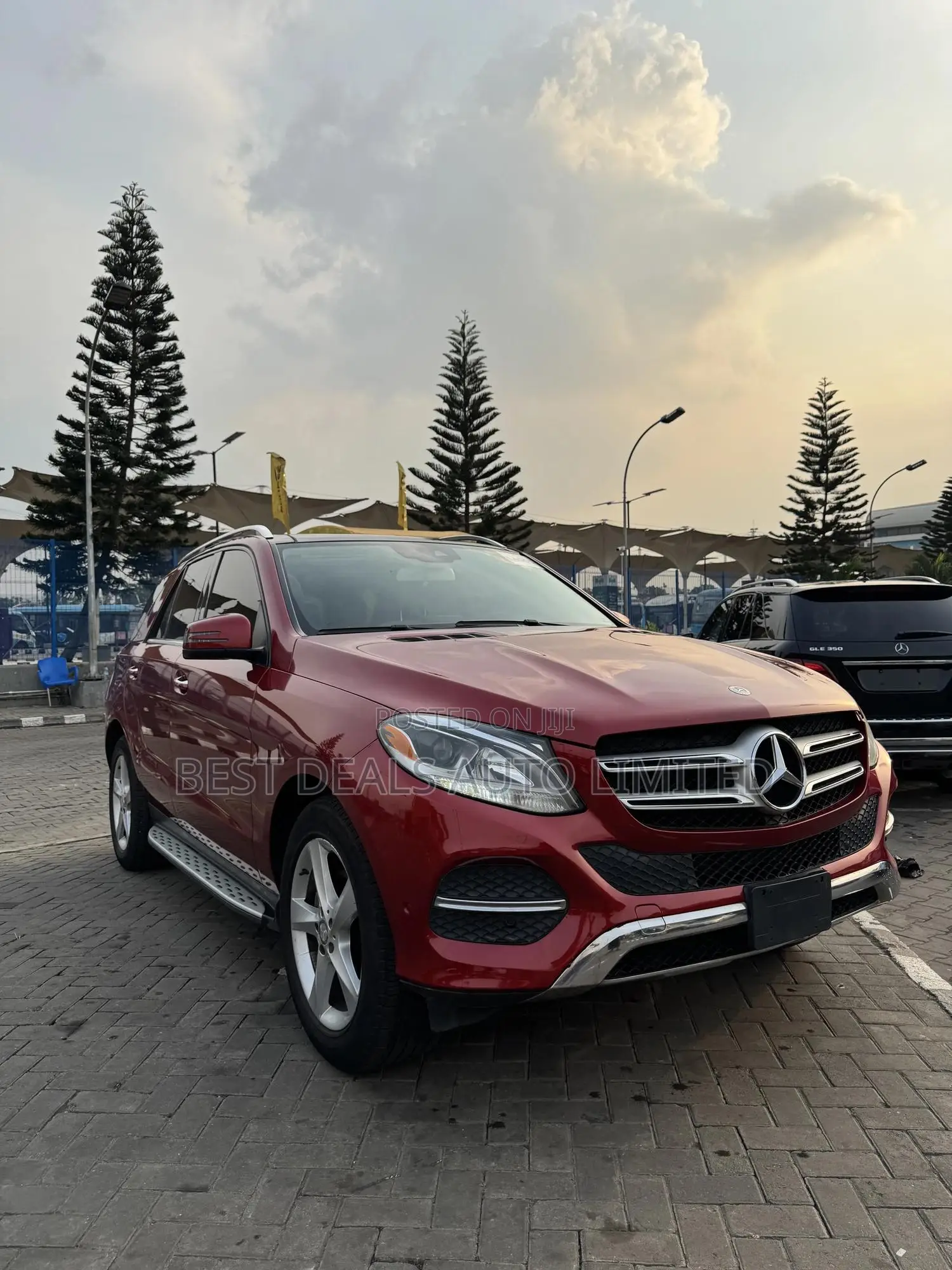Mercedes-Benz GLE-Class 2016 Red