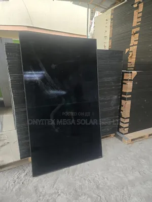 Original All Black 550watts Solar Panel With Warranty