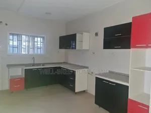 3bdrm Apartment in Ikeja GRA for rent