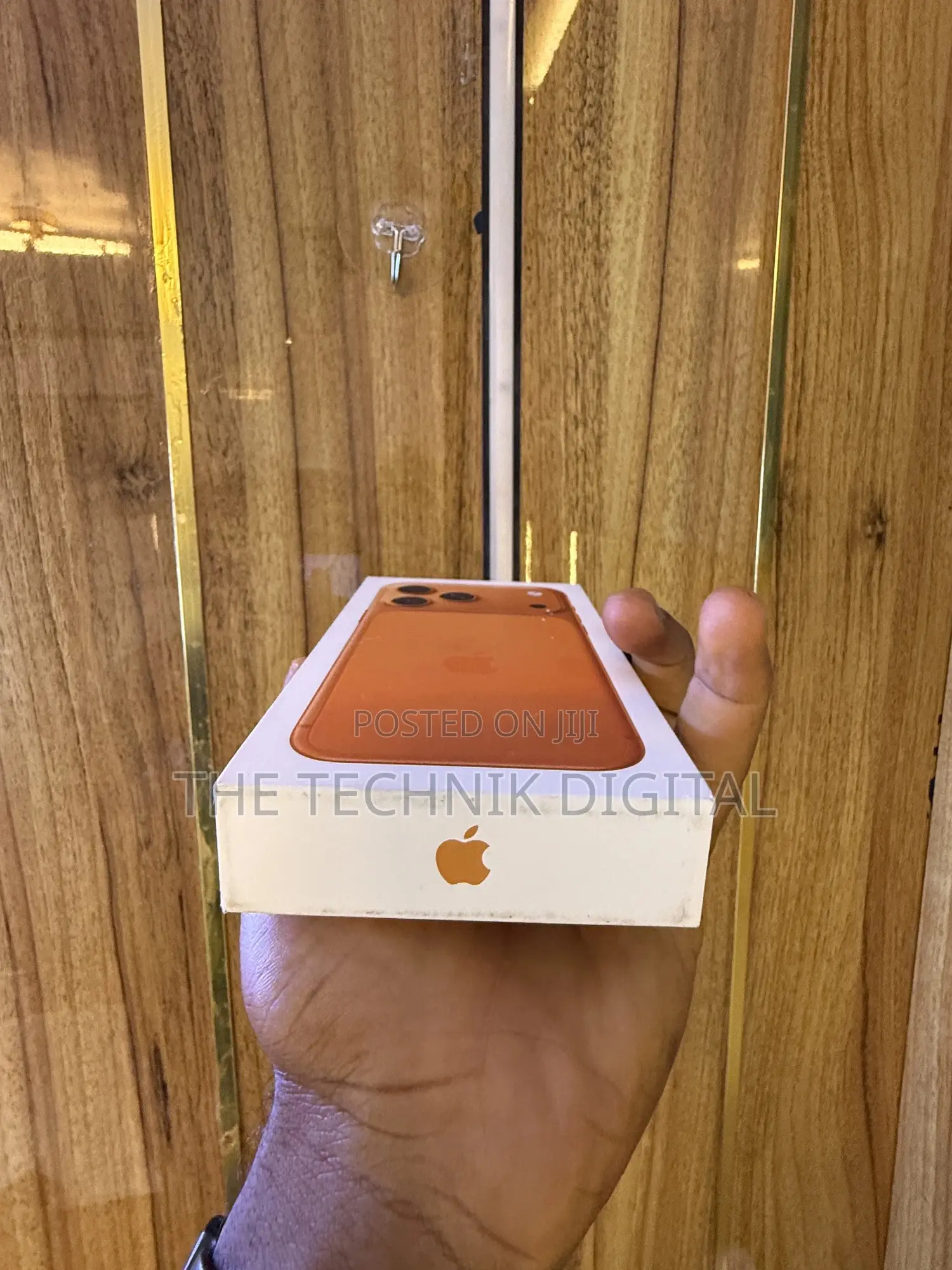 New Apple iPhone 17 Pro 256 GB Orange