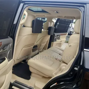 Lexus LX 570 (5 seats) AWD 2018 Black