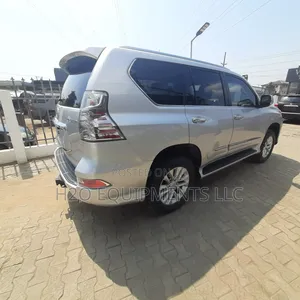 Lexus GX 460 Luxury 2014 Silver