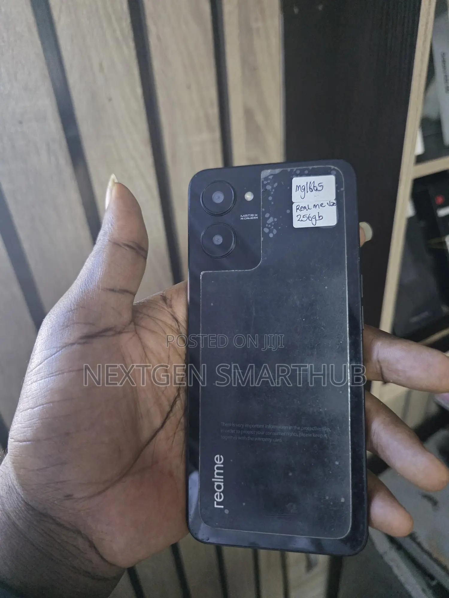 Realme V20 128 GB Black