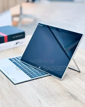 Laptop HP Elite X2 1012 G2 8GB Intel Core i5 SSD 256GB