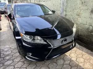 Lexus ES 350 FWD 2013 Black