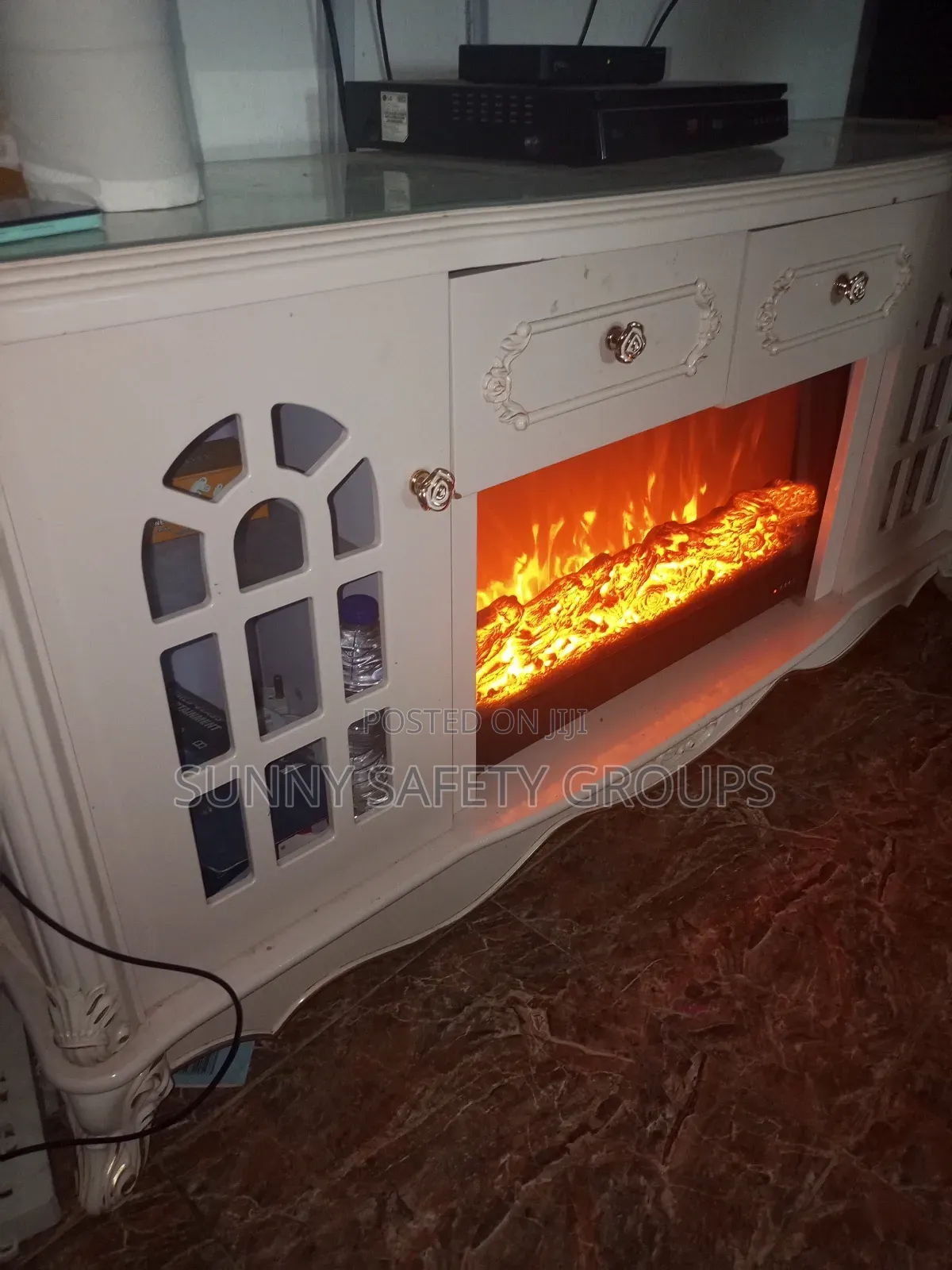 Quality Fire  Display Tv Shelf