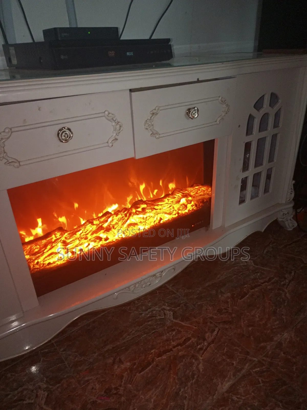 Quality Fire  Display Tv Shelf