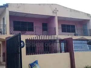 Furnished 3bdrm House in Ikoyi Quarters, Ife for sale