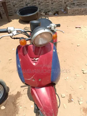 Honda Today 2022 Red