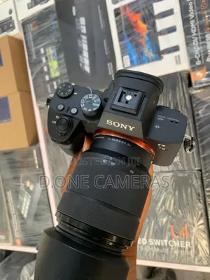 Sony A7 Mark Iii Mirrorless Camera With 28-70mm Lens