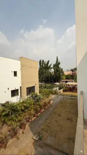 4bdrm Duplex in Maitama for sale