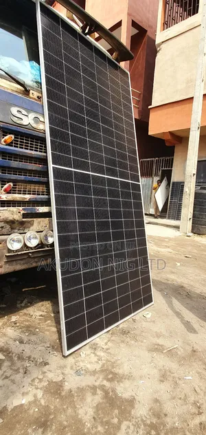 680watts 156cells High Efficiency Canadian Solar Panels