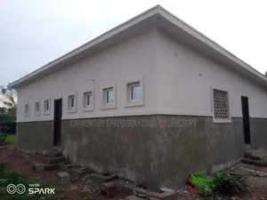 Professional House Screeding
