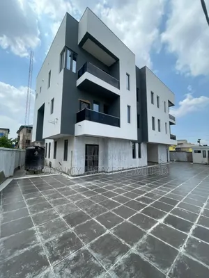 2bdrm Maisonette in Agege for sale