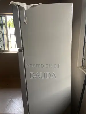 Hisense Fridge 240lr