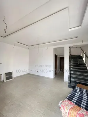 2bdrm Maisonette in Agege for sale