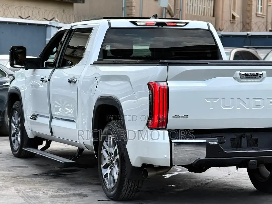 Toyota Tundra 1794 Edition CrewMax 6.5' Bed 2024 White