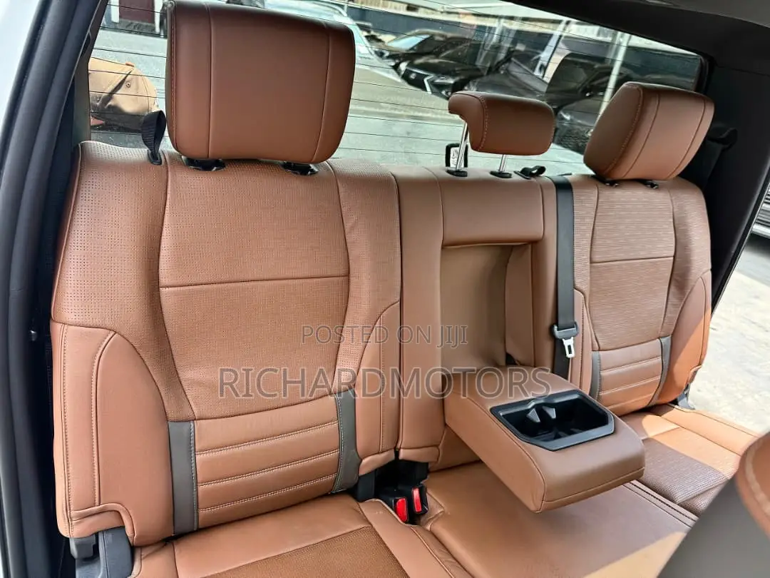 Toyota Tundra 1794 Edition CrewMax 6.5' Bed 2024 White