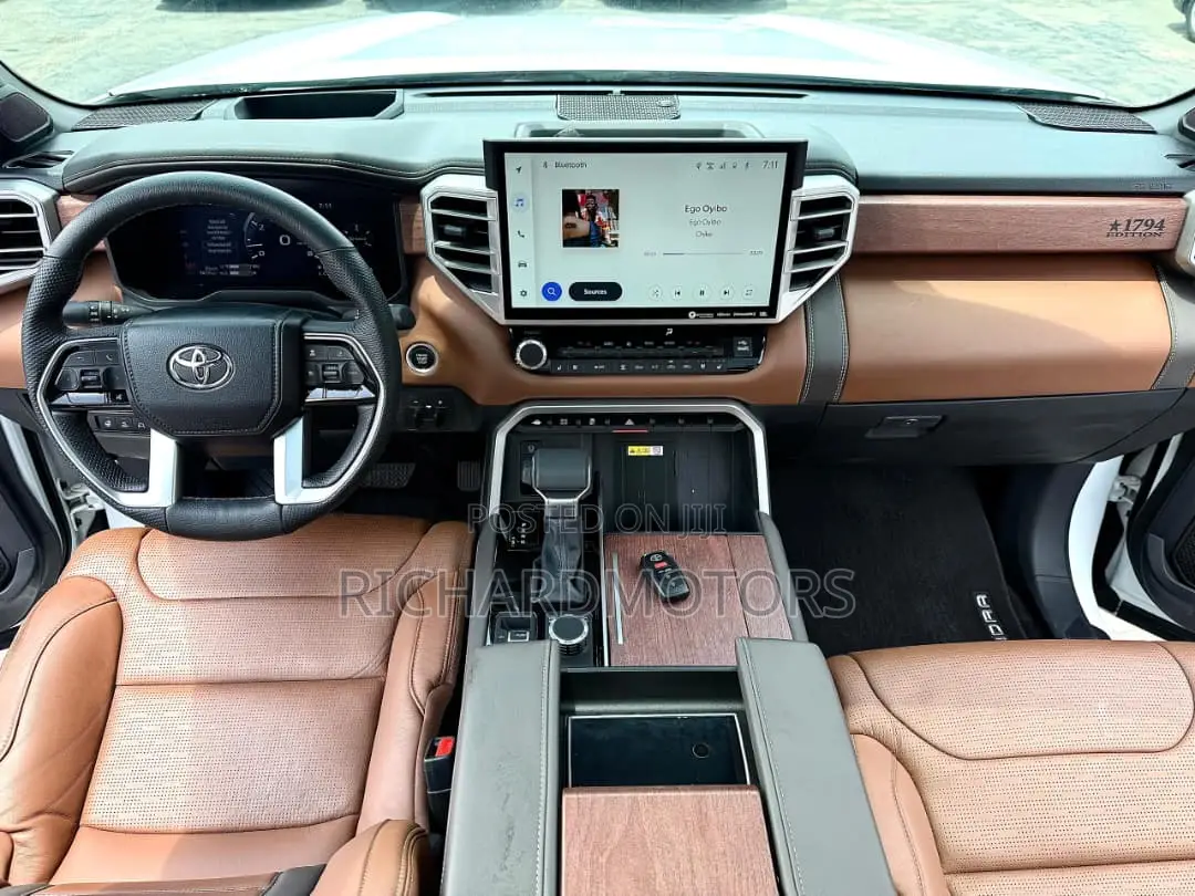 Toyota Tundra 1794 Edition CrewMax 6.5' Bed 2024 White