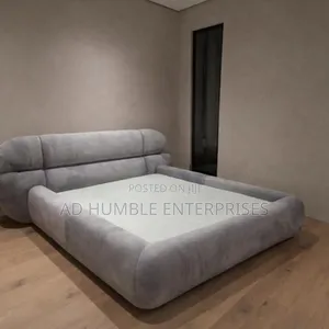 Crab Sharp Padded Bedframe