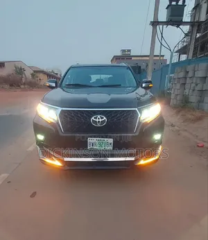 Toyota Land Cruiser Prado 2013 Black