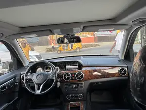 Mercedes-Benz GLK-Class 350 4MATIC 2013 Brown