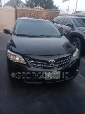 Toyota Corolla LE Special Edition 4dr Sedan (1.8L 4cyl 4A) 2013 Black
