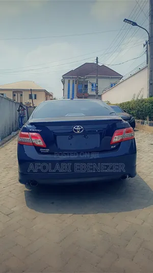 Toyota Camry SE 4dr Sedan (2.5L 4cyl 6AM) 2010 Blue