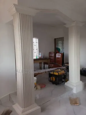 Solid Pop Ceiling
