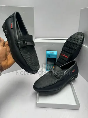 Clark Black Loafers Aku 7h